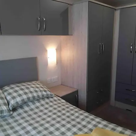 Holiday home Forestbrook - Cheerful Two Bedroom Tiny House